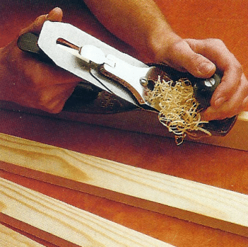 Blumenkasten aus Holz selber bauen: Material und Werkzeug